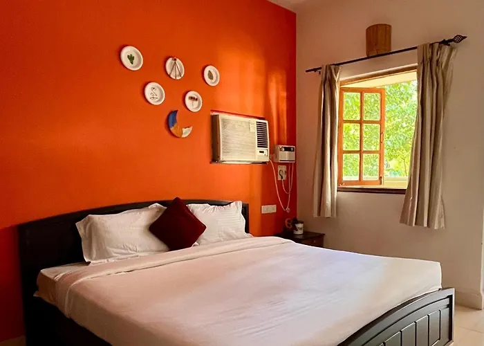 2Bhk Full Privacy,No Restriction, Swimming Pool, Kitchen- Quirky Stays