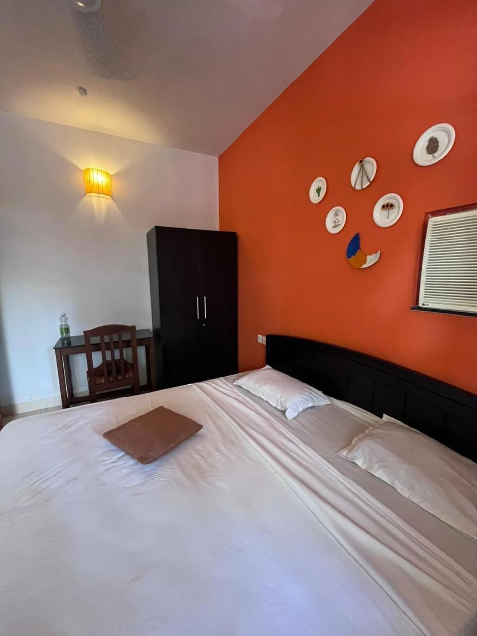 Apartment 2bhk Full Privacy,no Restriction, Swimming Pool, Kitchen- Quirky Candolim