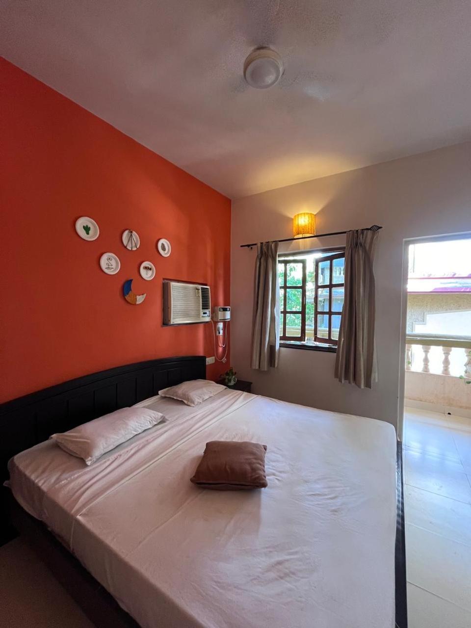 Apartment 2bhk Full Privacy,no Restriction, Swimming Pool, Kitchen- Quirky