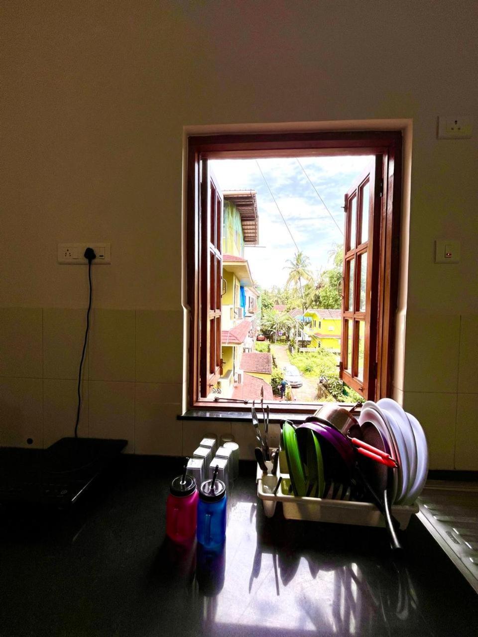 2bhk Full Privacy,no Restriction, Swimming Pool, Kitchen- Quirky Apartment *