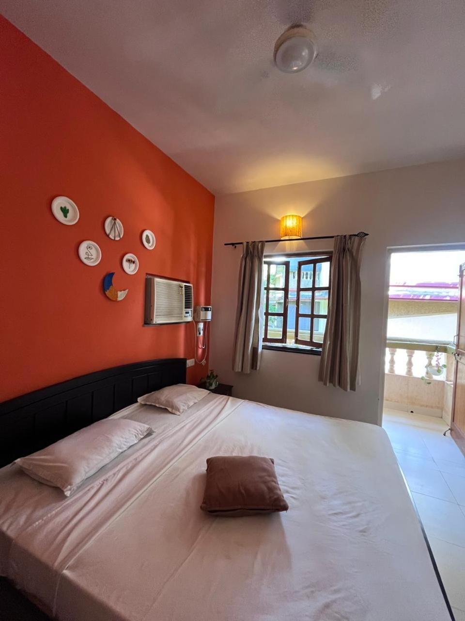 Apartment 2bhk Full Privacy,no Restriction, Swimming Pool, Kitchen- Quirky Candolim